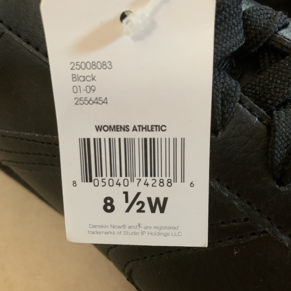 NWT Danskin Women's Black Athletic Shoes - Picture 4 of 8